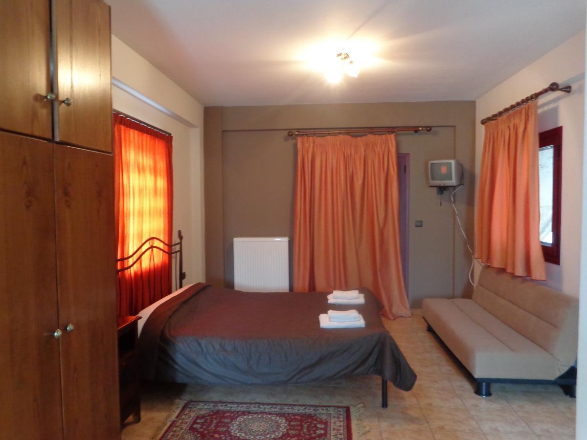Alonaki Guesthouse Plátanos 외부 사진
