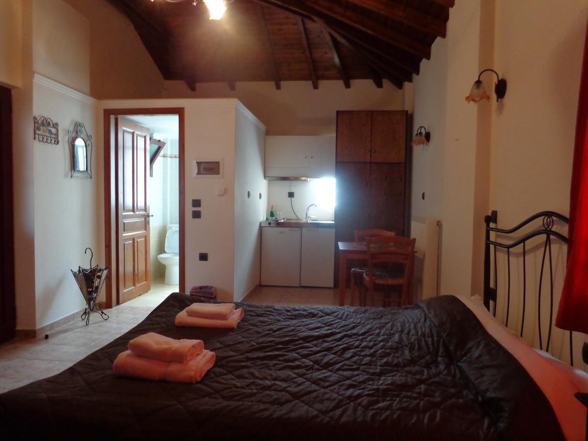 Alonaki Guesthouse Plátanos 외부 사진